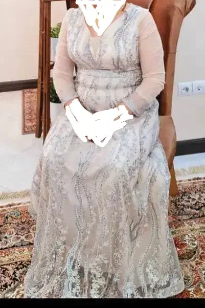 لباس مجلسی زنانه|لباس|شیراز, جانبازان|دیوار