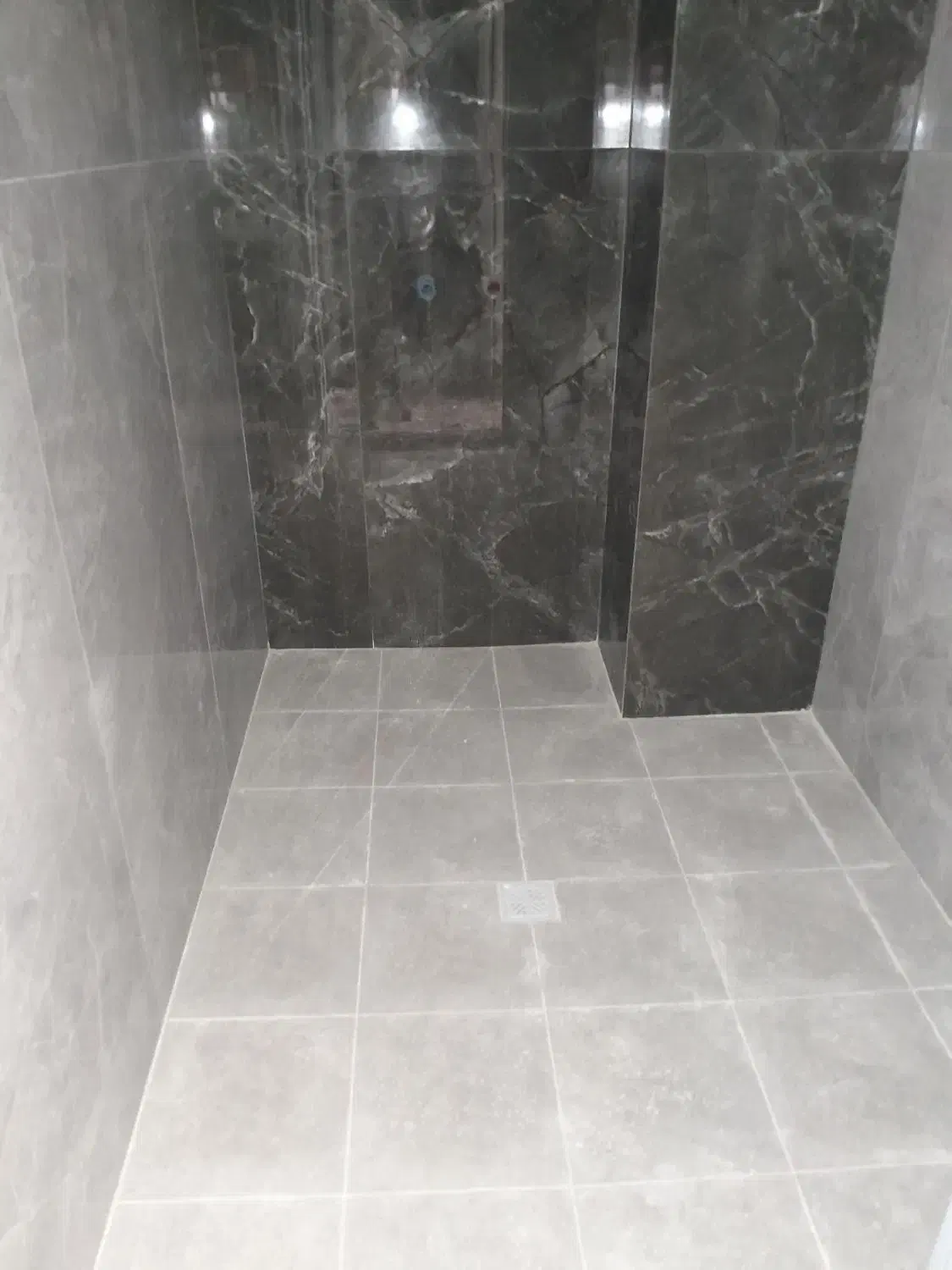 کاشی کاری و سنگ کاری|خدمات پیشه و مهارت|بندرعباس, |دیوار