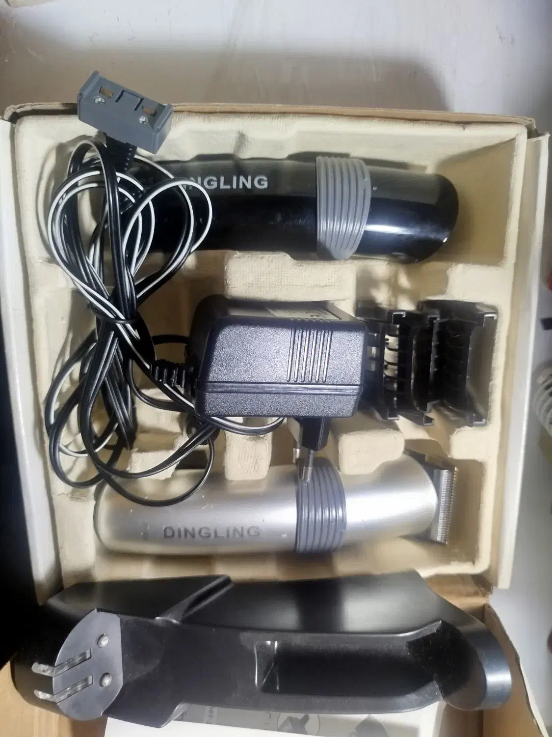 ماشین ریش تراش DingLing|آرایشی، بهداشتی، درمانی|رشت, گلباغ نماز|دیوار