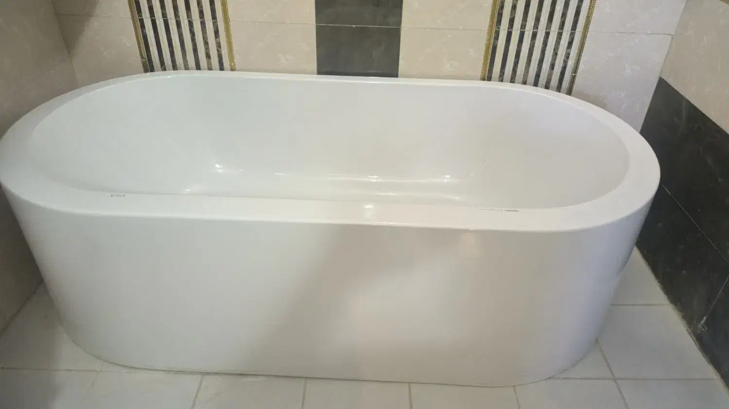 وان حمام بزرگ|لوازم حمام|مشکیندشت, |دیوار