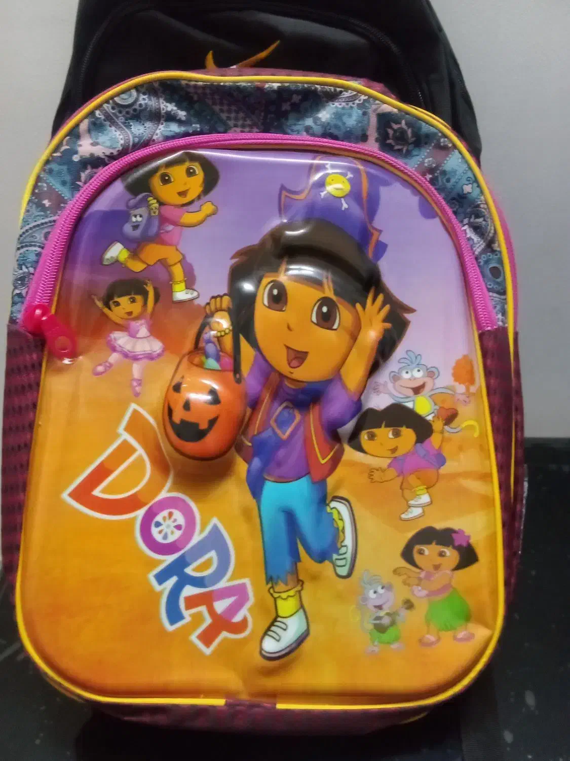 کیف مدرسه دخترانه و پسرانه|کیف، کفش، کمربند|پاکدشت, پاکدشت (مامازند)|دیوار