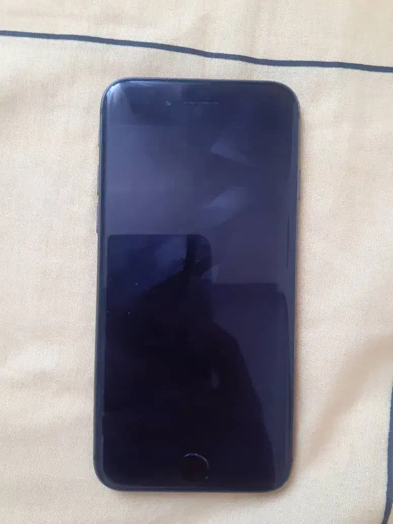 iPhone 8|موبایل|تهران, علم و صنعت|دیوار