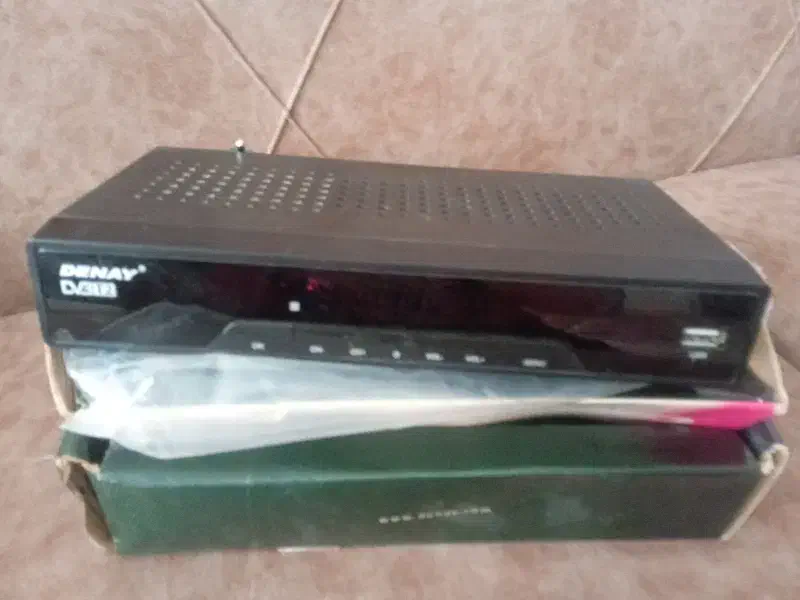 گیرنده دیجیتال|صوتی و تصویری|قم, نیروگاه|دیوار