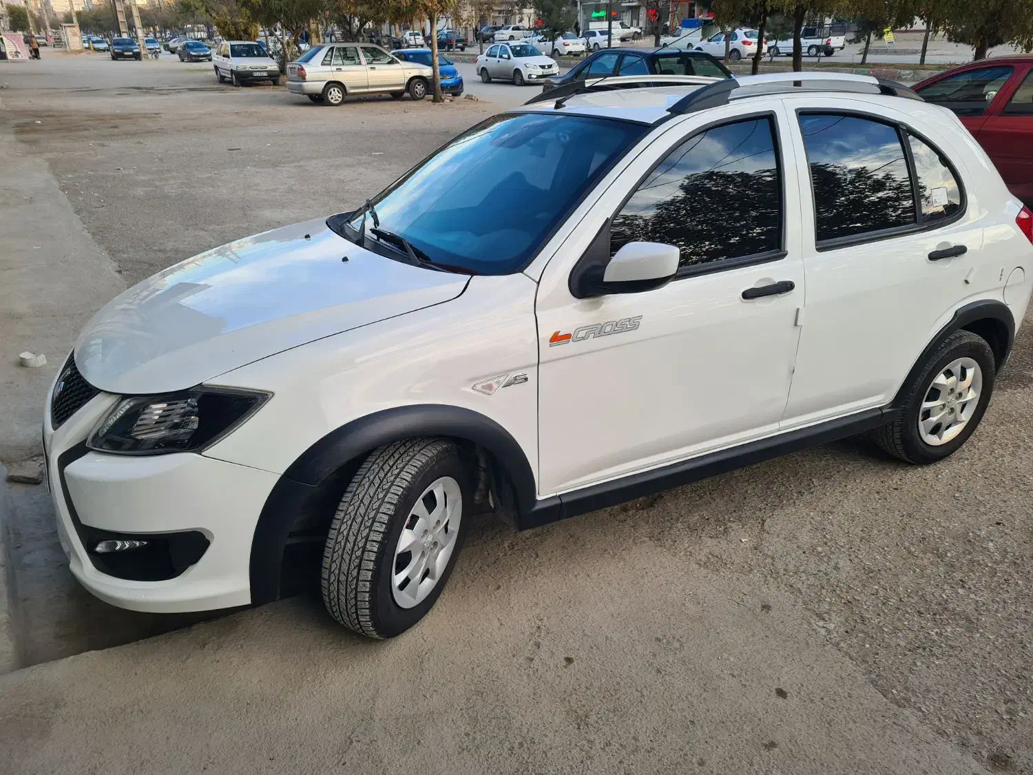 کوییک ۱۴۰۲ سفید عروسک|خودرو سواری و وانت|کرمانشاه, |دیوار