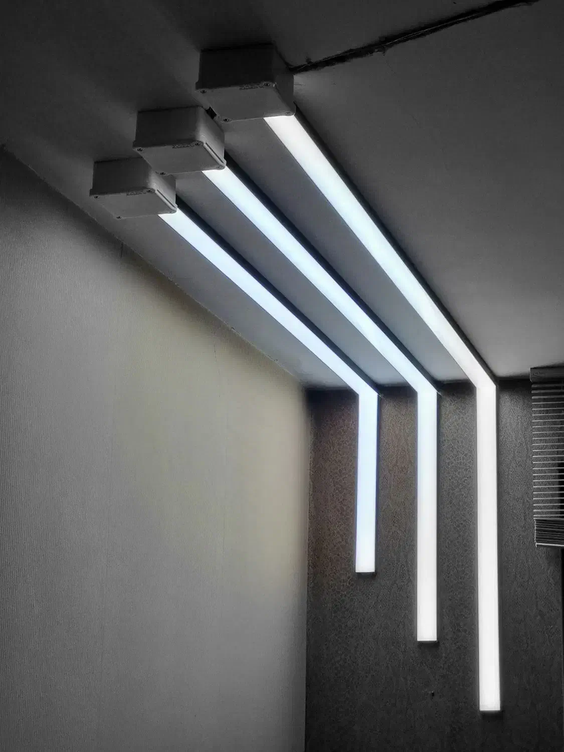 پروفیل لاین نوری مدل 14 لاینر روکار 4سانت|لامپ و چراغ|اصفهان, ملکشهر|دیوار