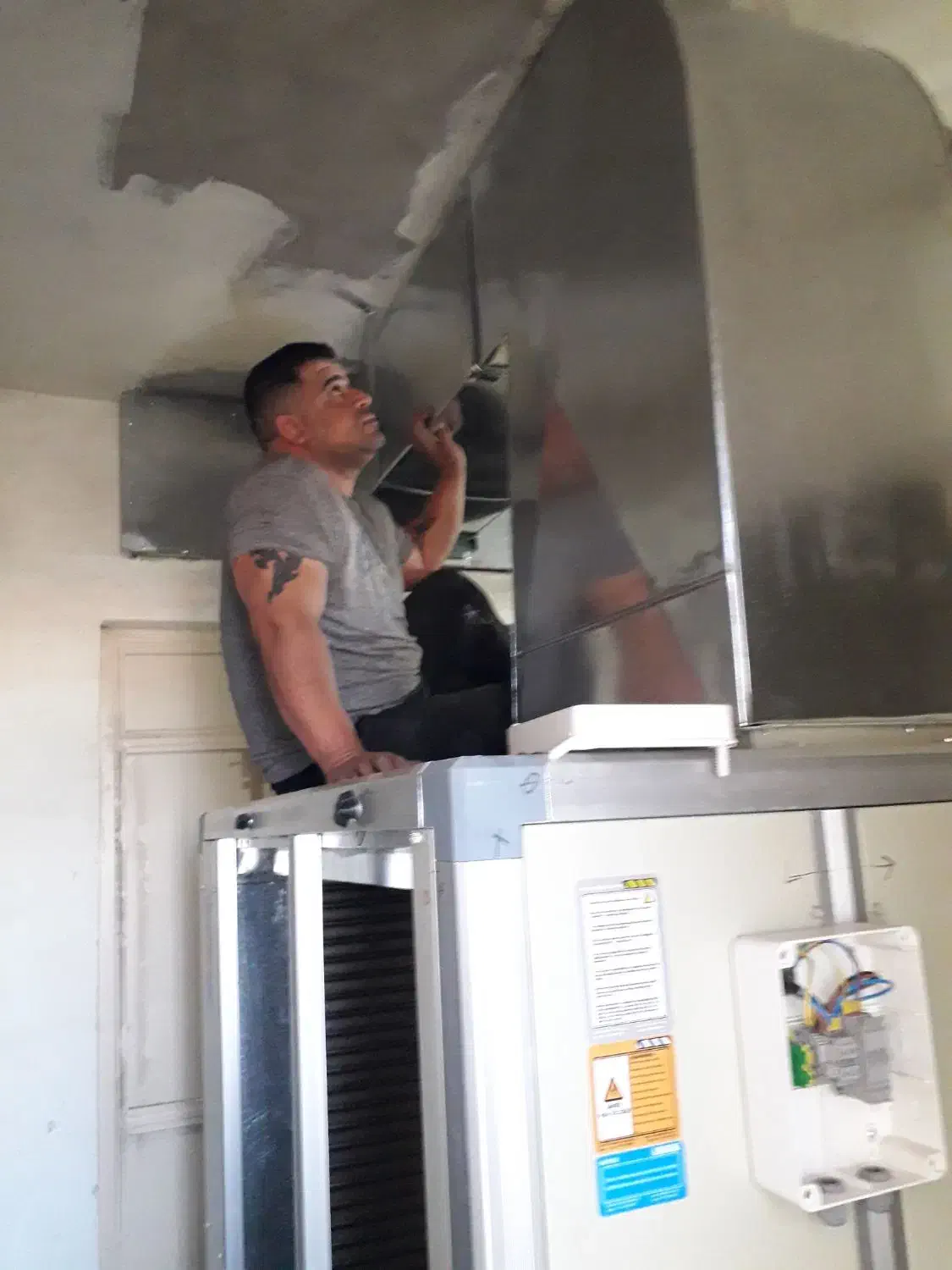 کانال کولرسازی جمشیدلب اب روبروی شهربازی|خدمات پیشه و مهارت|کرمانشاه, |دیوار