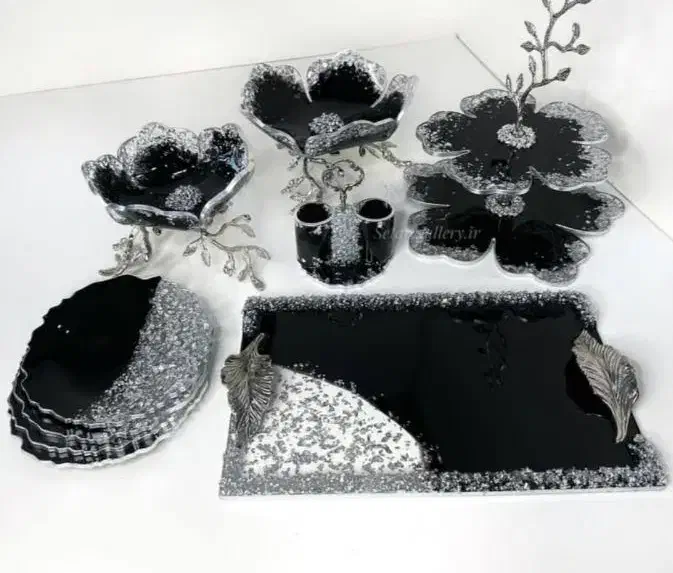 سرویس ظروف پذیرایی ۶نفره جهیزیه عروس|ظروف سرو و پذیرایی|قم, بلوار امین و ساحلی|دیوار