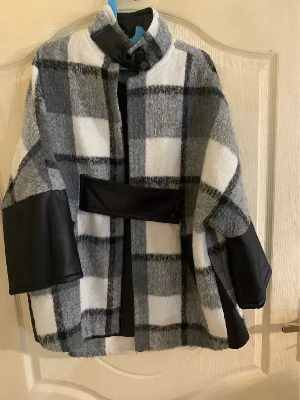 پالتو و کاپشن فقط ۱ تومن|لباس|تبریز, |دیوار