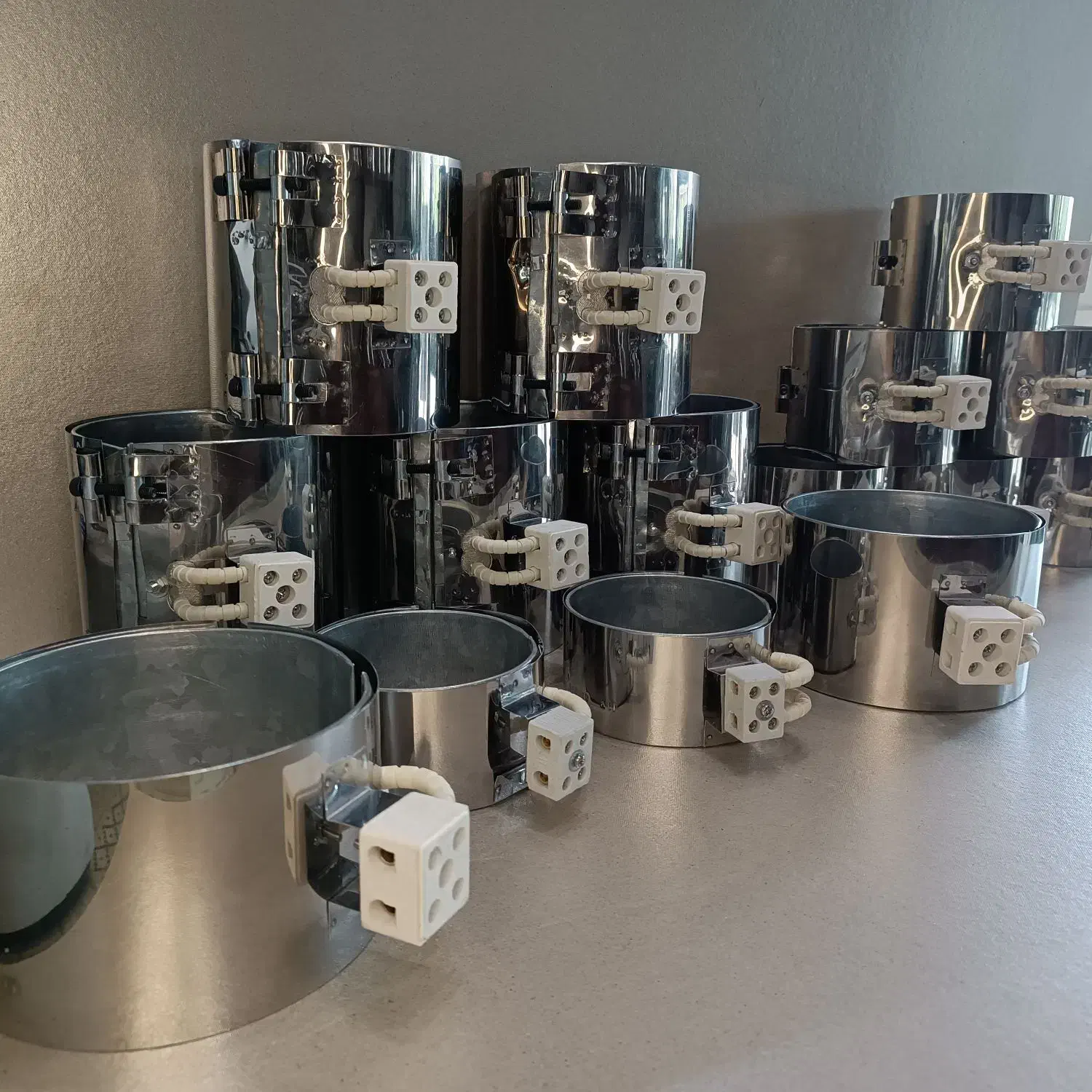 المنت دستگاه تزریق پلاستیک و گرانول (با ضمانت )|ماشینآلات صنعتی|کرج, ساسانی (قلمستان)|دیوار