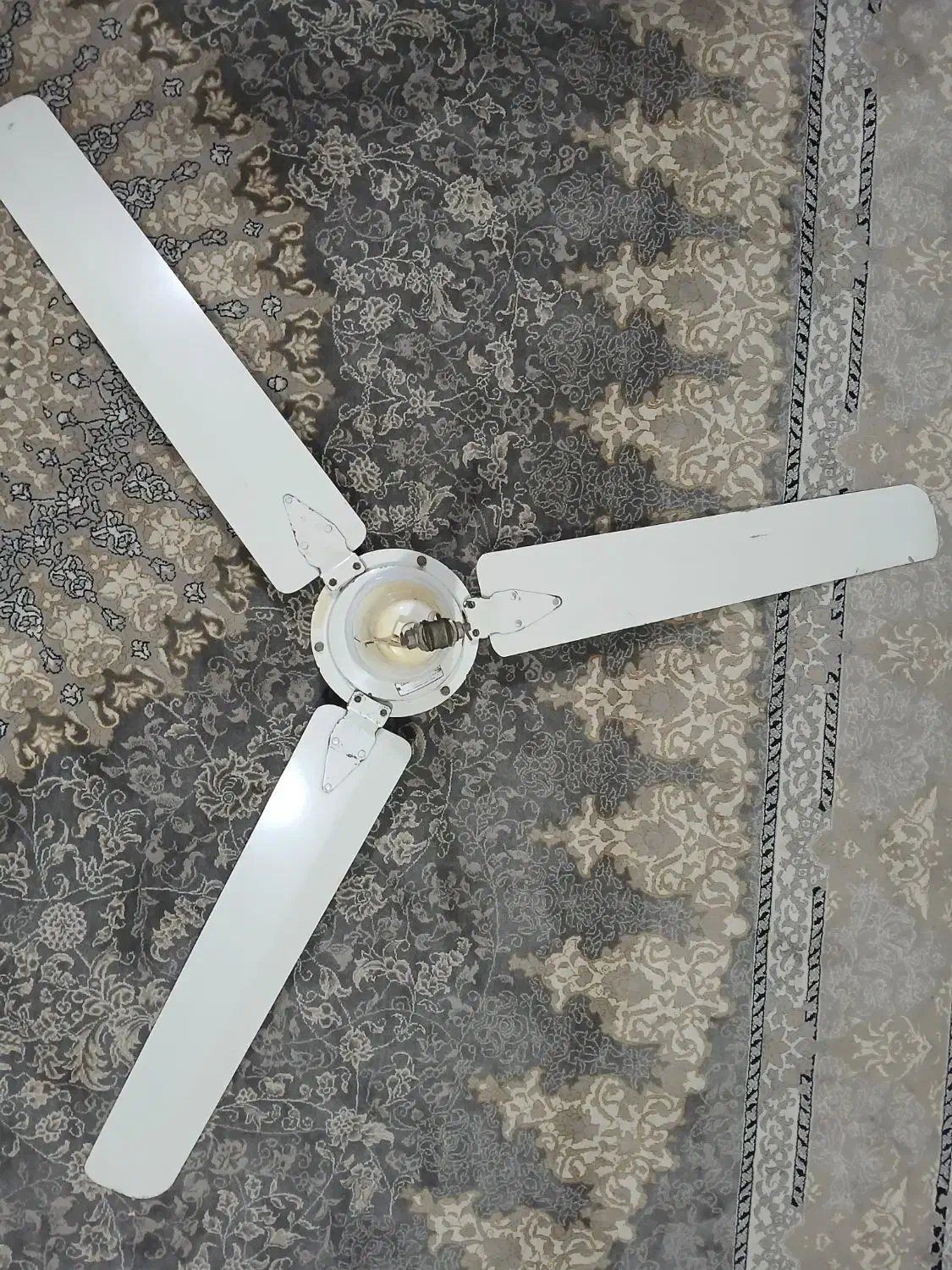 پنکه سقفی|پنکه و تصفیه‌کنندهٔ هوا|مسجد سلیمان, |دیوار