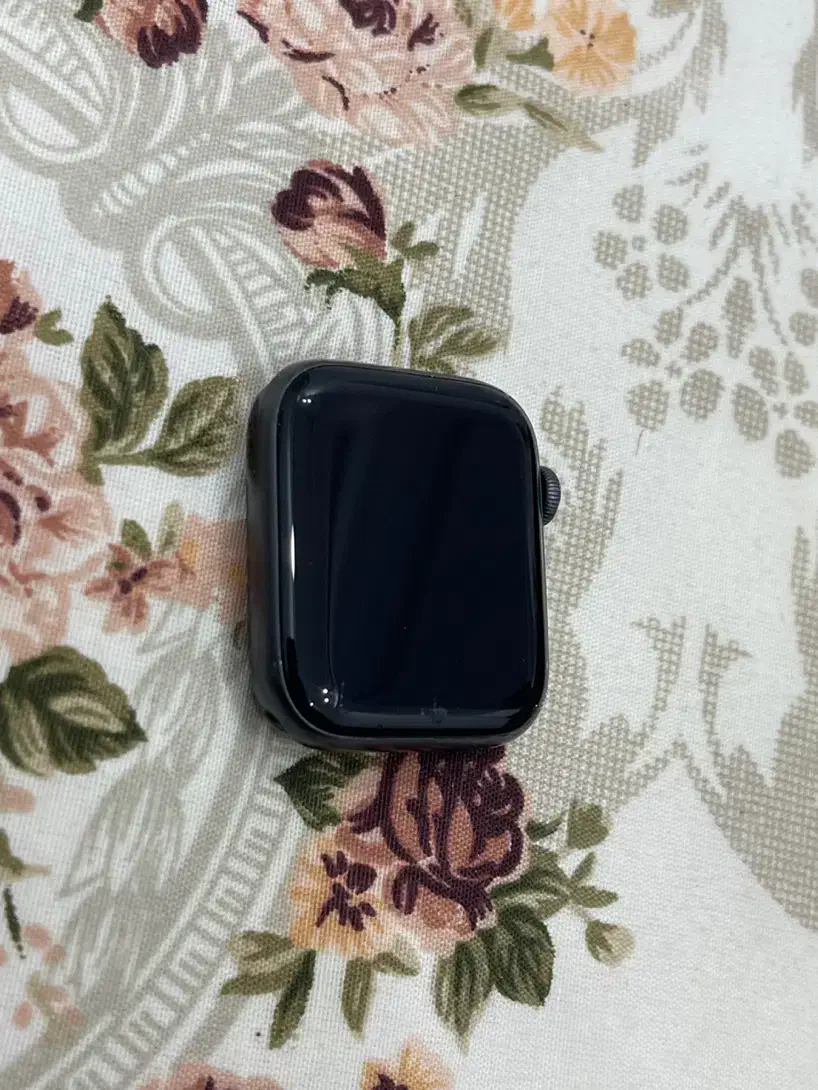 اپل واچ سری ۶ سایز ۴۴ میل مشکی باتری ۸۹|ساعت|یزد, |دیوار