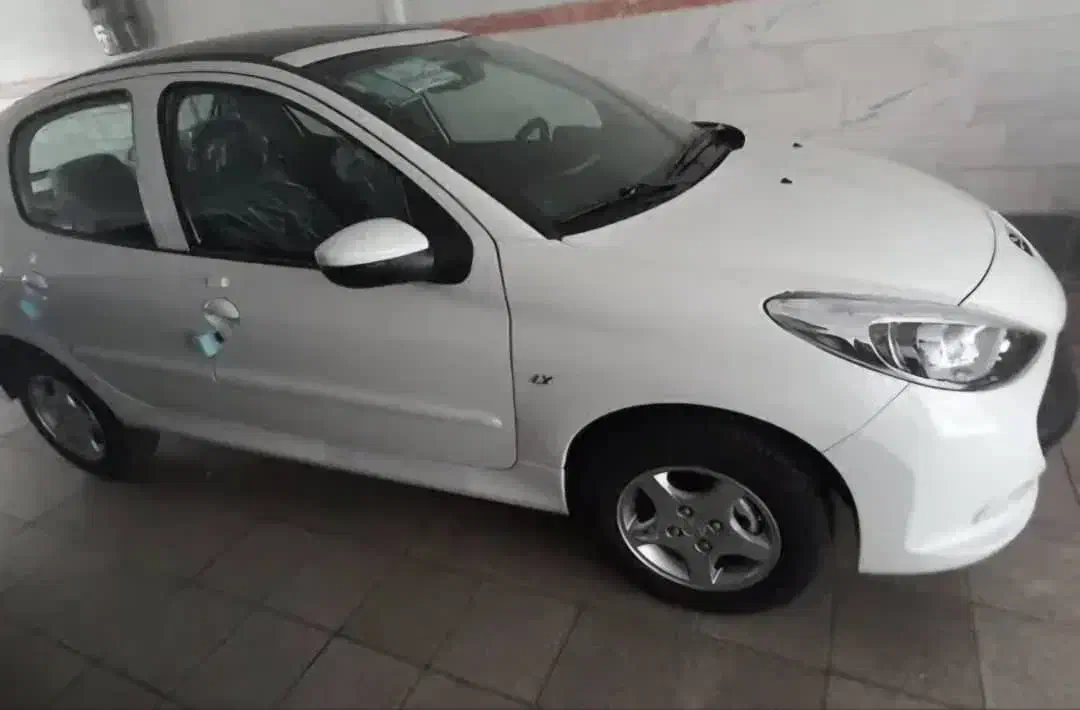 207 پانوراما ارتقاع یافته مدل 1404 رینگ آلمینیومی|خودرو سواری و وانت|شهریار, شهریار|دیوار