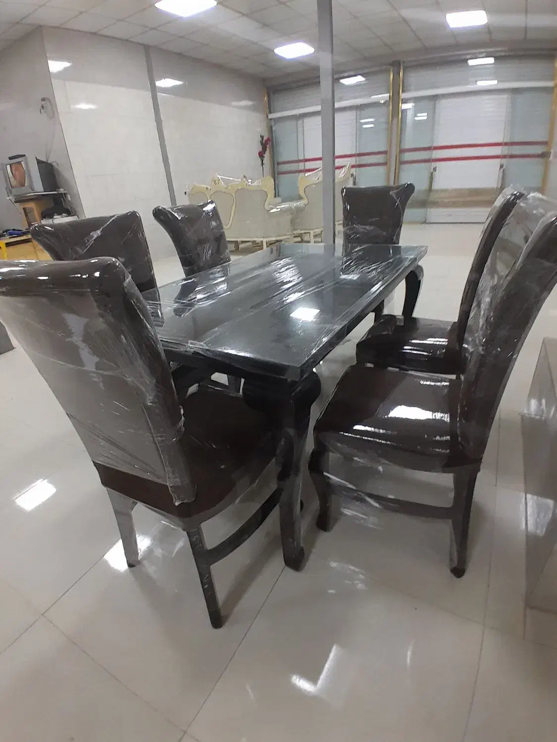 میز و صندلی غذاخوری|میز و صندلی غذاخوری|تنکابن, |دیوار