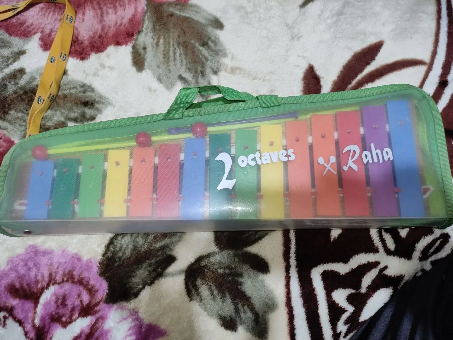 بلز|اسباب‌‌بازی|ری, علایین|دیوار