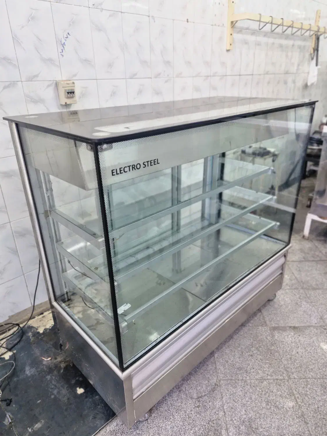 یخچال قنادی|فروشگاه و مغازه|کاشمر, |دیوار