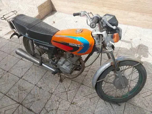 موتور هوندا ۱۲۵|موتورسیکلت|اردبیل, |دیوار