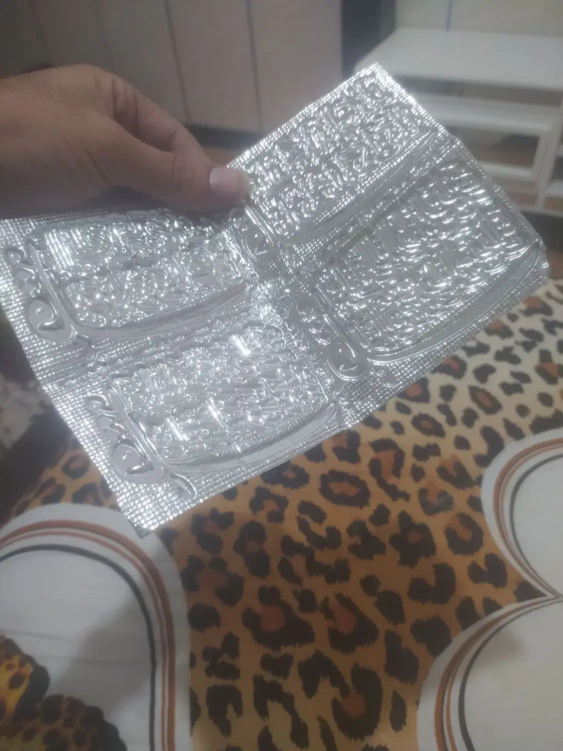 عطیقه ، طلا سفید و زرد زمان عثمانی ها|کلکسیون اشیاء عتیقه|اسفراین, |دیوار