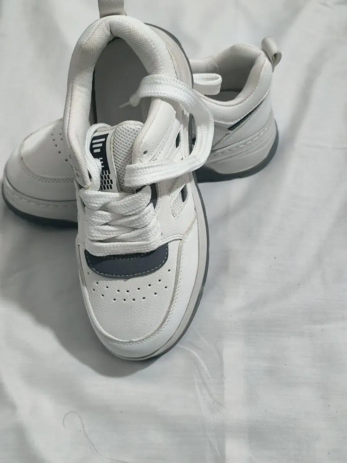 کتونی زنانه|کیف، کفش، کمربند|قم, شاه ابراهیم|دیوار