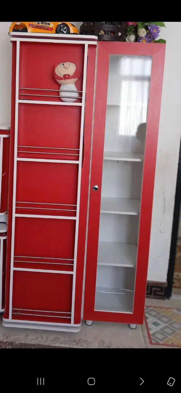 کمد وویترین (کتابخانه)|کتابخانه، شلف، قفسههای دیواری|مشکیندشت, |دیوار