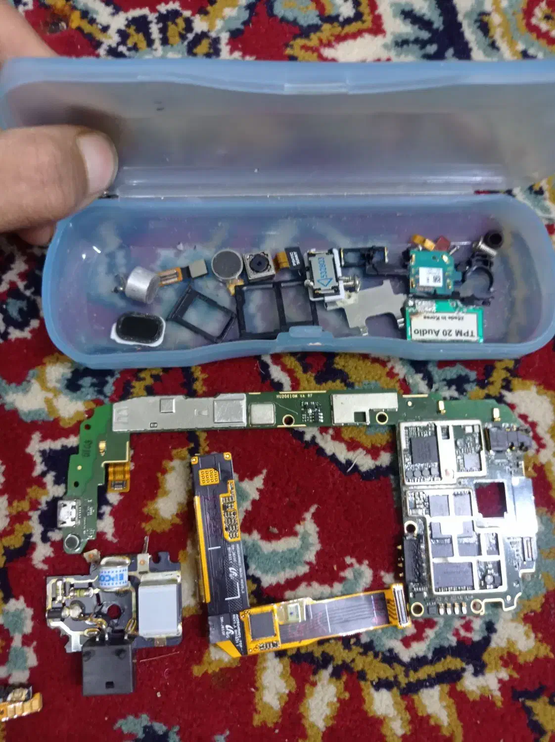 گوشی برد سالم قطعات سالم ال سی دی شکسته|موبایل|مشهد, ویلاشهر|دیوار