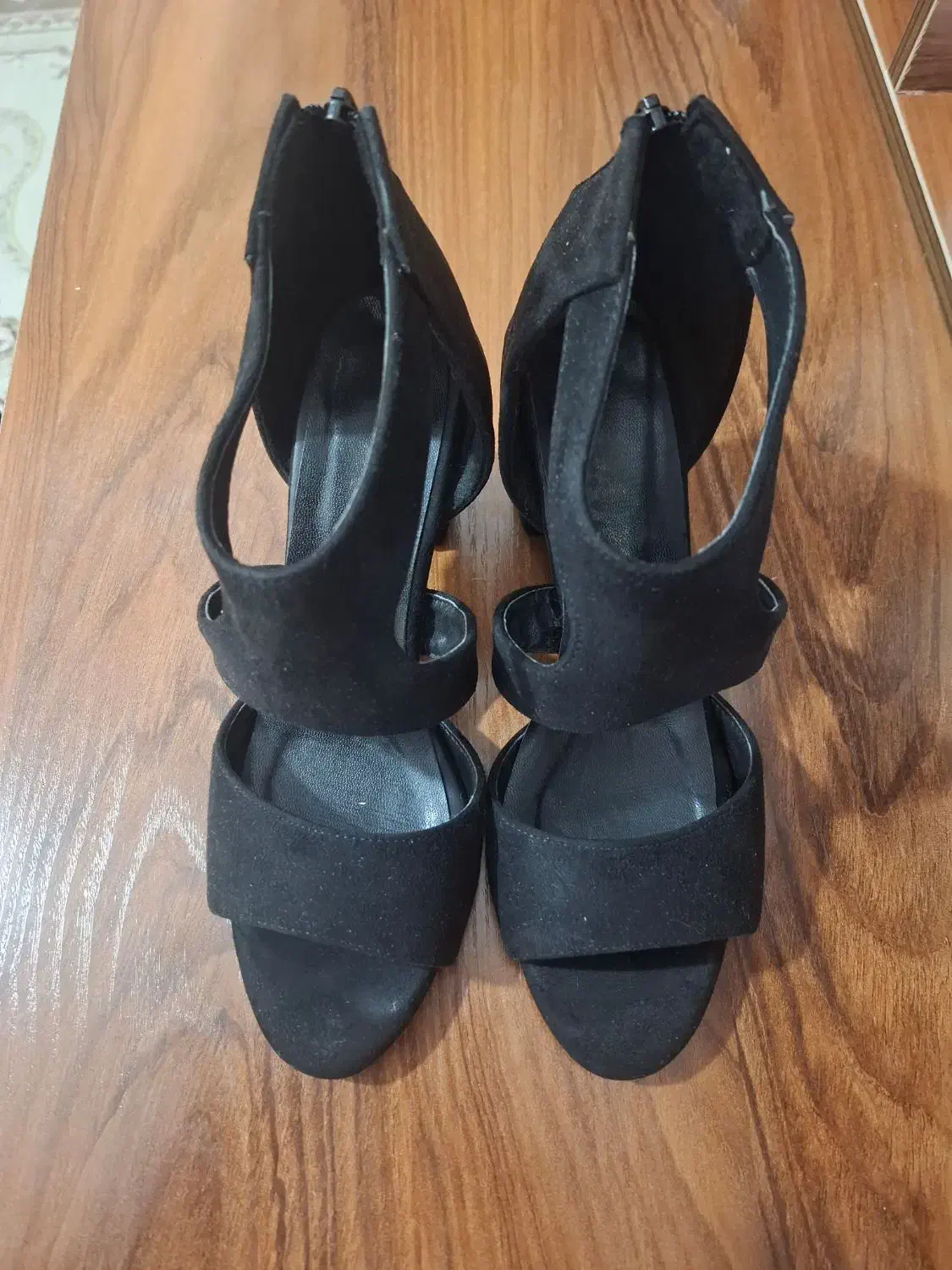 کفش مجلسی|کیف، کفش، کمربند|مرند, |دیوار