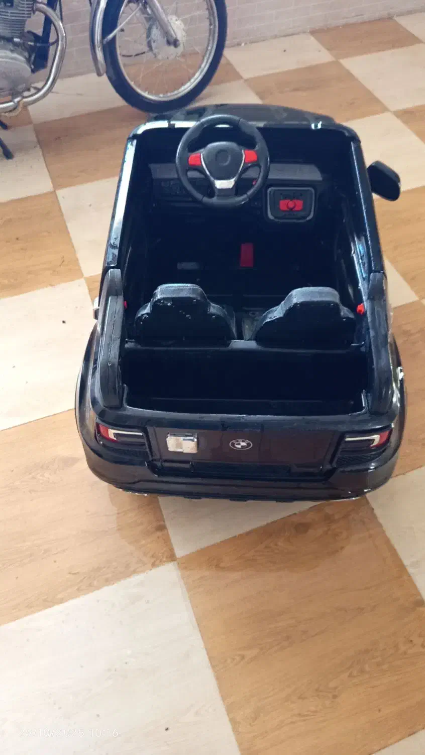 ماشین اسباب بازی|اسباب‌‌بازی|قروه, |دیوار