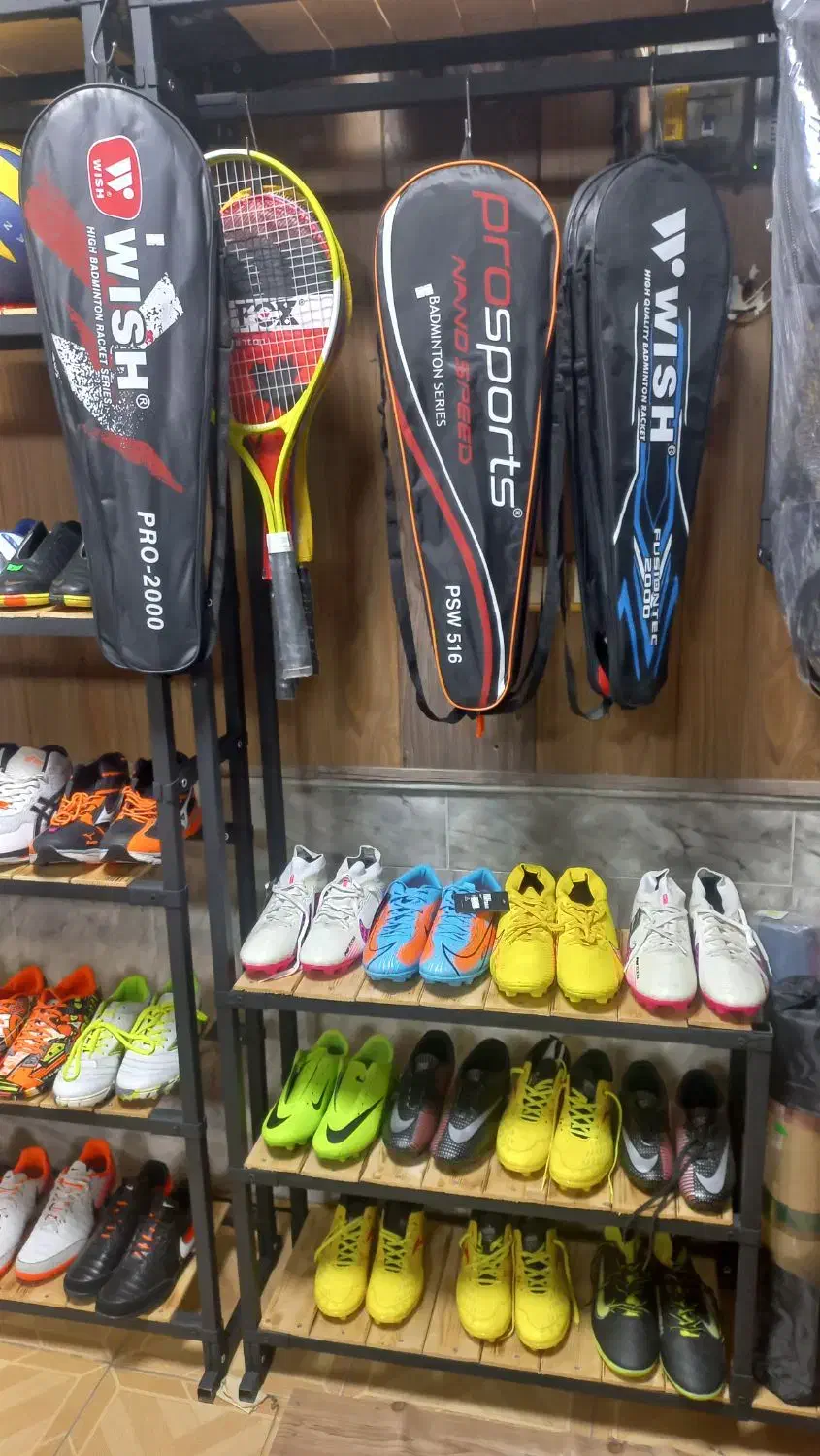 لباس کفش توپ کیف کوله بوکس رزمی تور راکت اسکوتر|تجهیزات ورزشی|نیشابور, هفده شهریور|دیوار