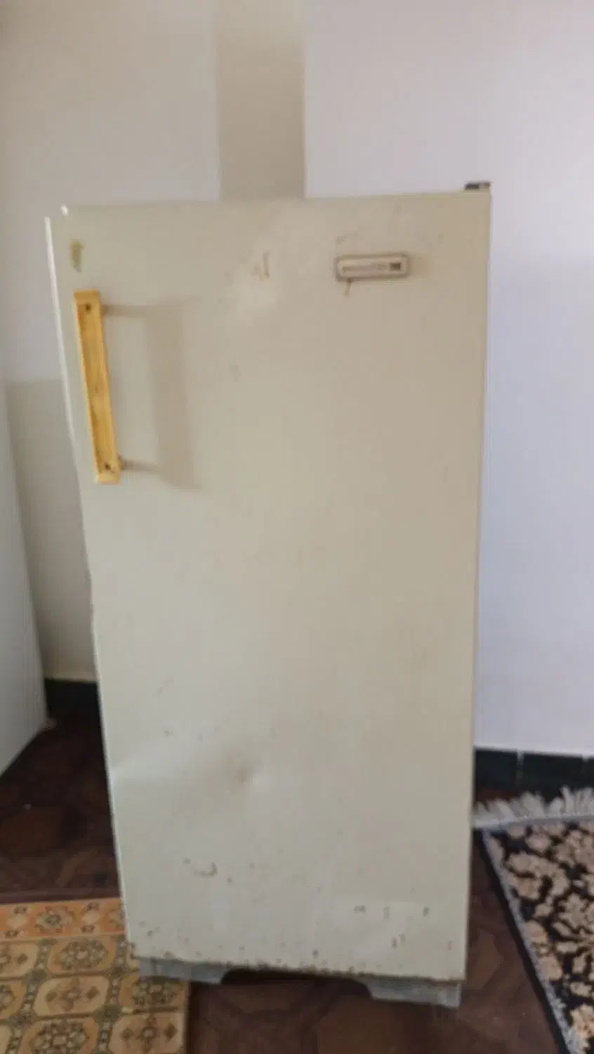 یخچال قدیمی|یخچال و فریزر|دهدشت, |دیوار