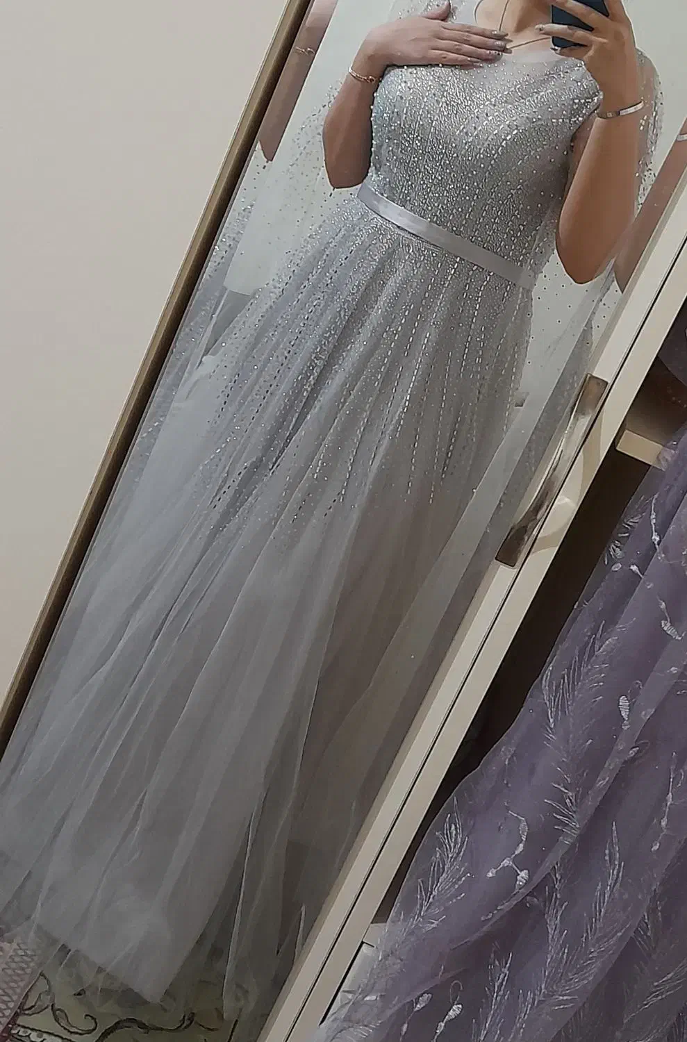 لباس مجلسی|لباس|جوکار, |دیوار