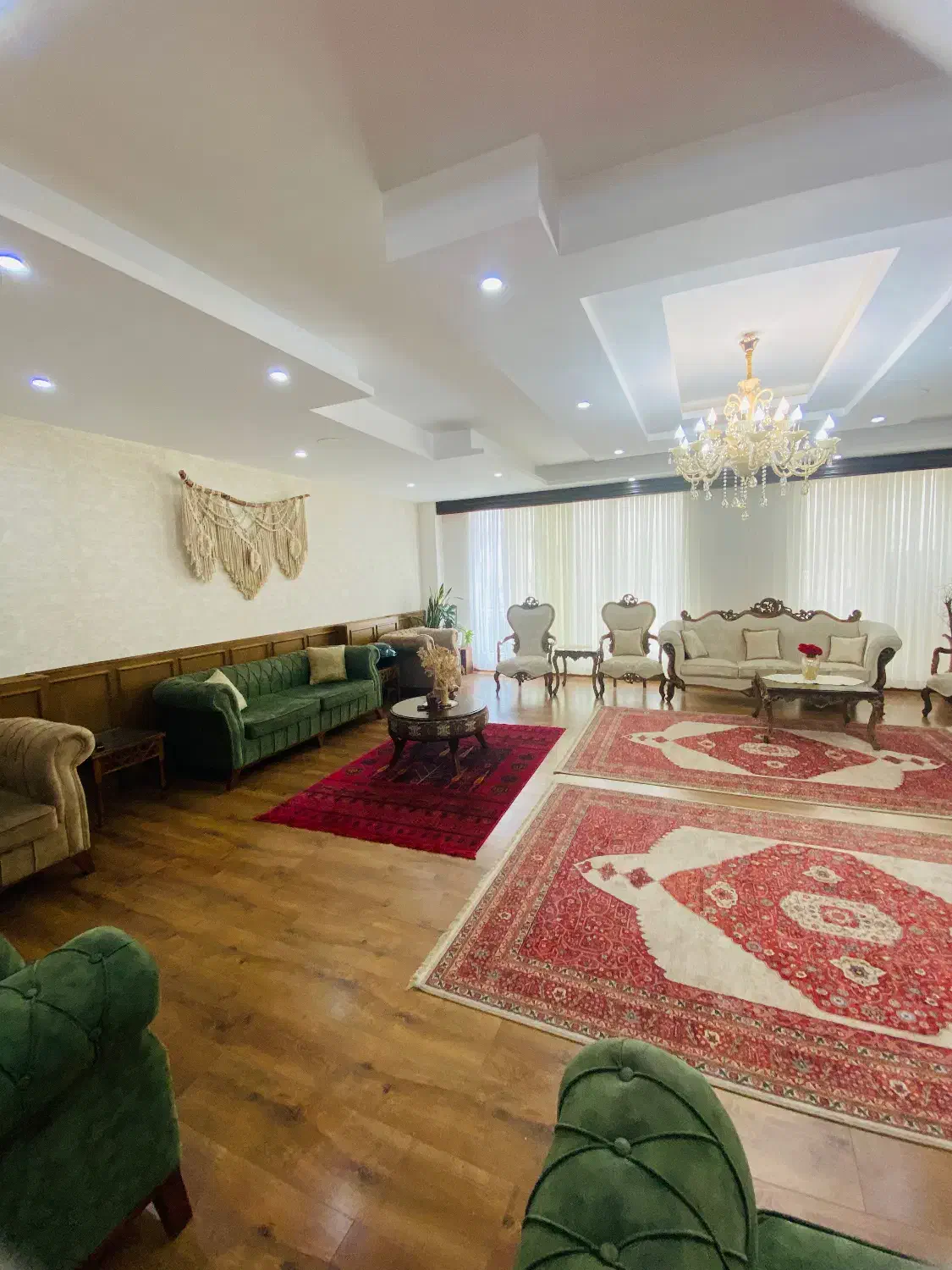 190 متری لاکچری ابتدای سلمان با یک میلیارد وام|فروش آپارتمان|ساری, |دیوار
