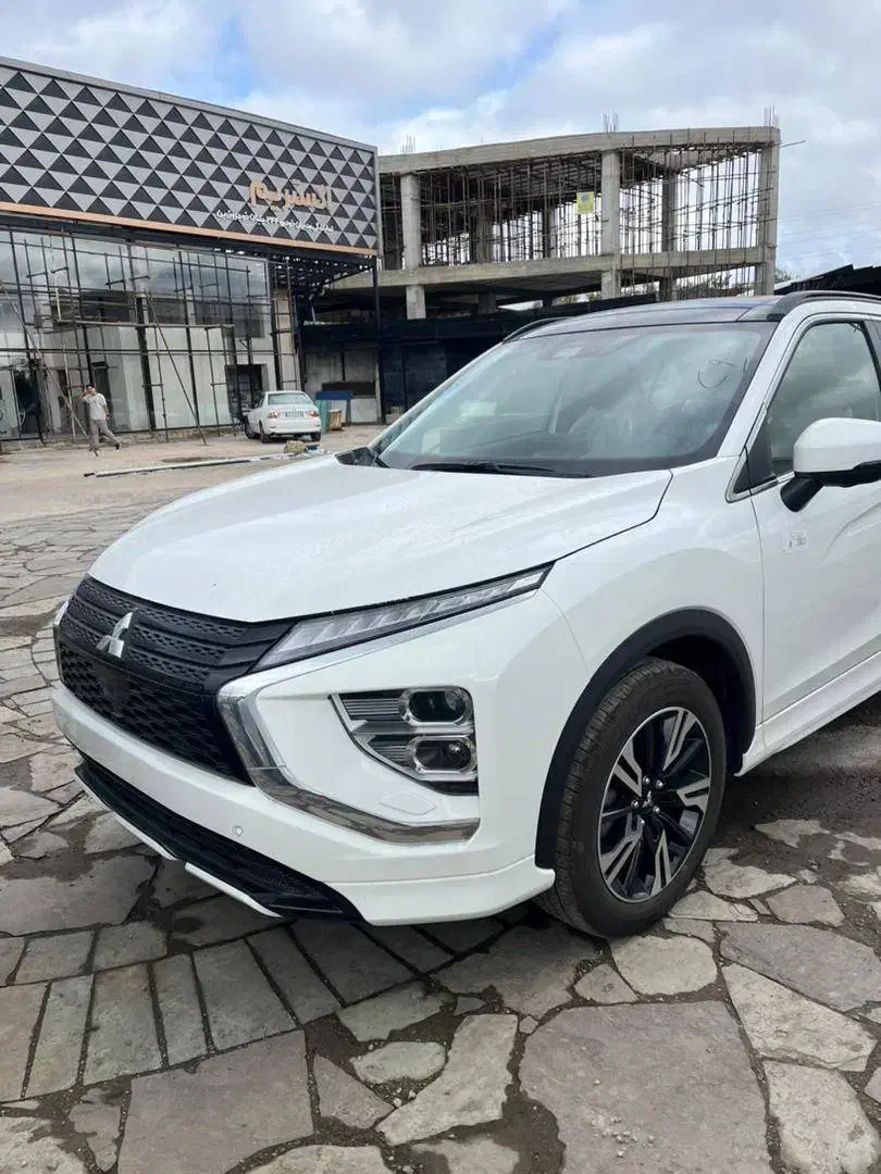 میتسوبیشی اکلیپس|خودرو سواری و وانت|رشت, فرودگاه سردار جنگل رشت|دیوار