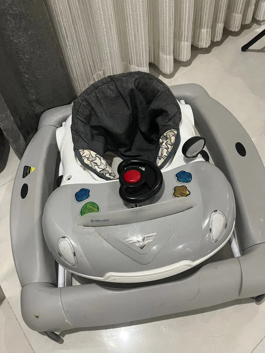 کریر و روروئک و صندلی غذا|اسباب و اثاث بچه|اراک, |دیوار