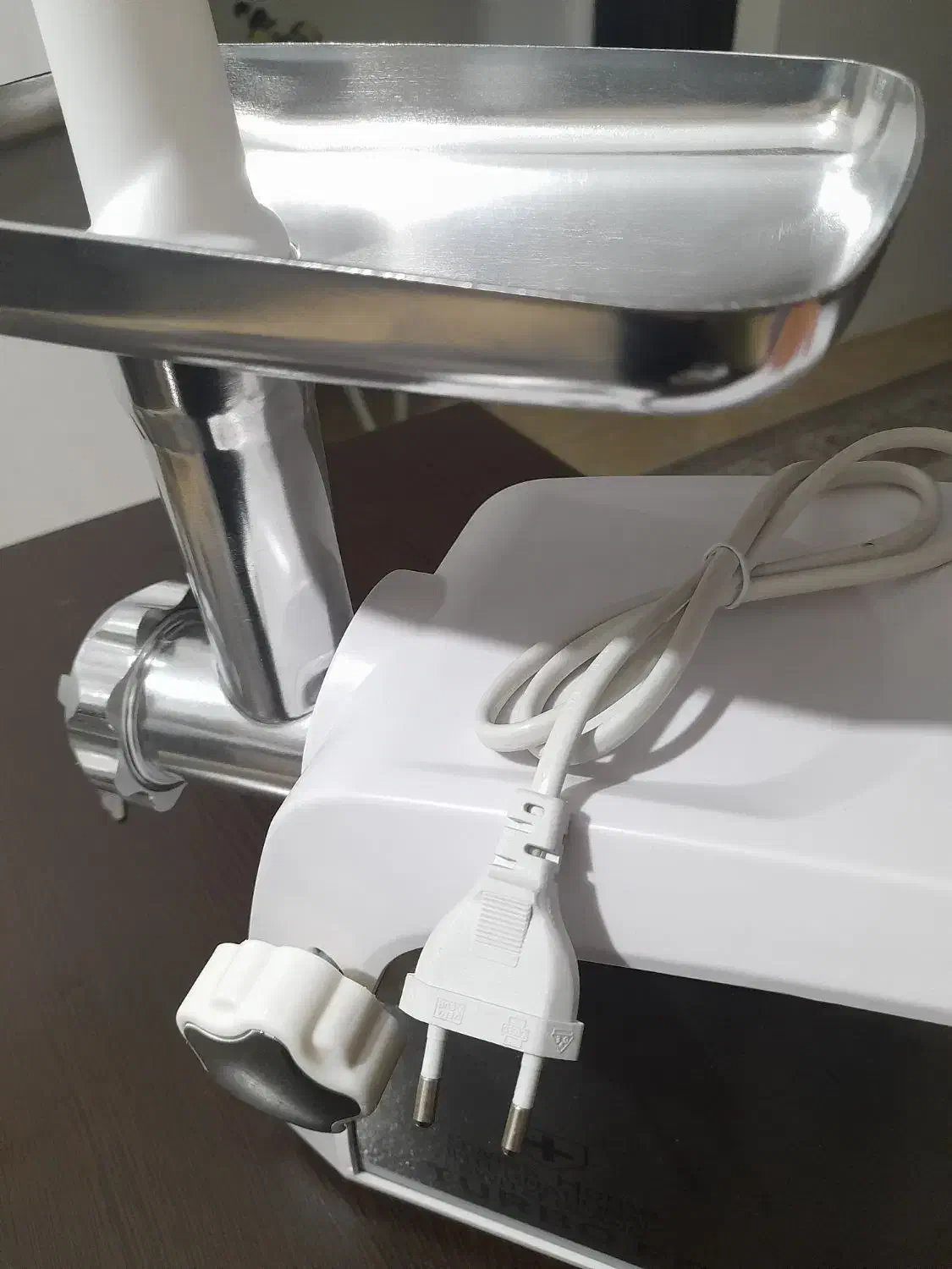 چرخ گوشت..اکبند.با کارتن|خردکن، آسیاب، غذاساز|باخزر, |دیوار