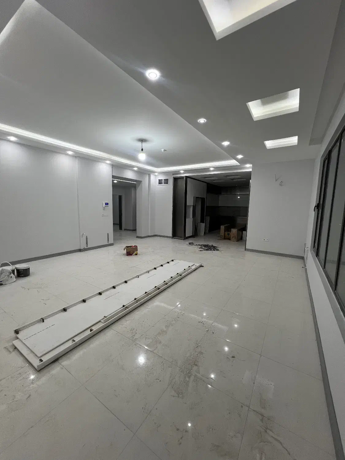 بلوارجمهوری،بلوار هدایت،شخصی ساز،کلید نخورده،۳خواب|فروش آپارتمان|کرمان, |دیوار