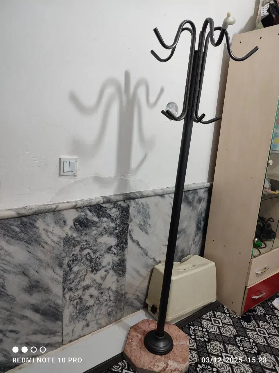 جالباسی ایستاده|مبلمان خانگی و میز عسلی|مشهد, انصار|دیوار