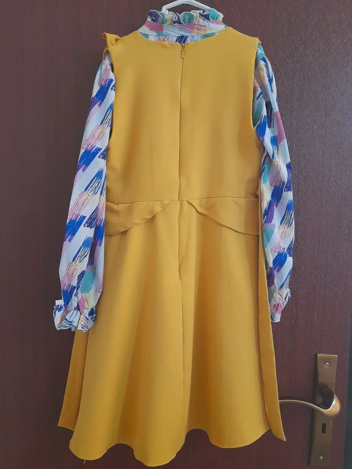 کفش وپیراهن مجلسی دخترونه|کفش و لباس بچه|شاهینشهر, شهرک گلدیس|دیوار