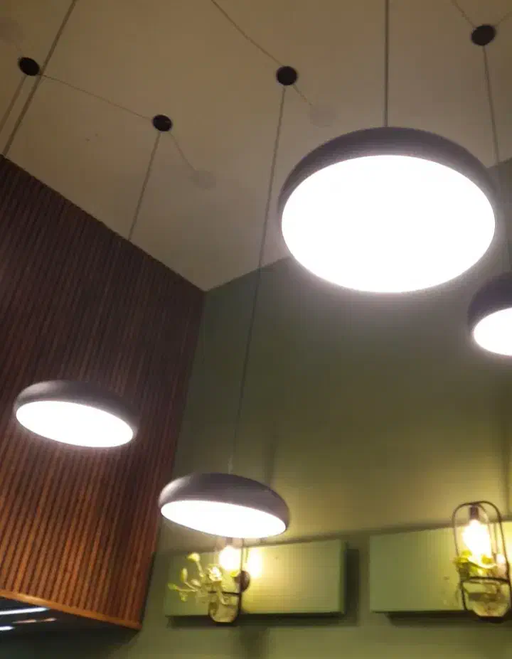 اویز ،،لوستر|لوستر و چراغ آویز|خرم‌آباد (تنکابن), |دیوار