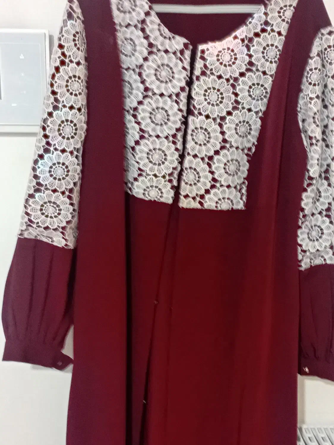 مانتو مجلسی|لباس|قم, شاه سید علی|دیوار