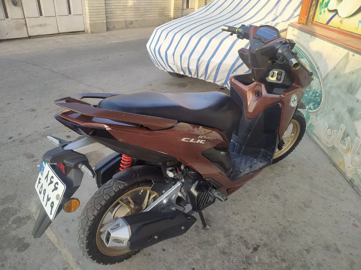 موتور هوندا کلیک|موتورسیکلت|شاهینشهر, سعدی شمالی|دیوار