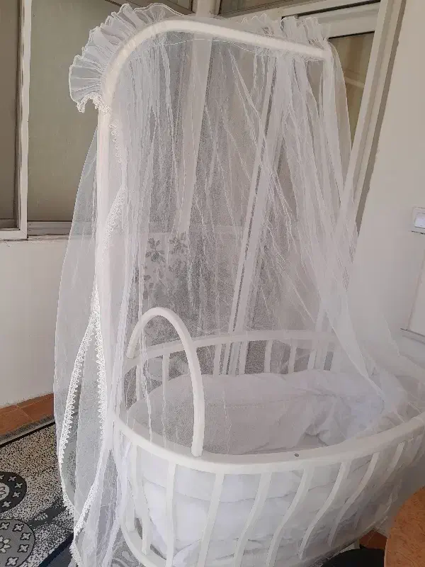 تخت بچه|اسباب و اثاث بچه|رشت, سعدی (تختی)|دیوار