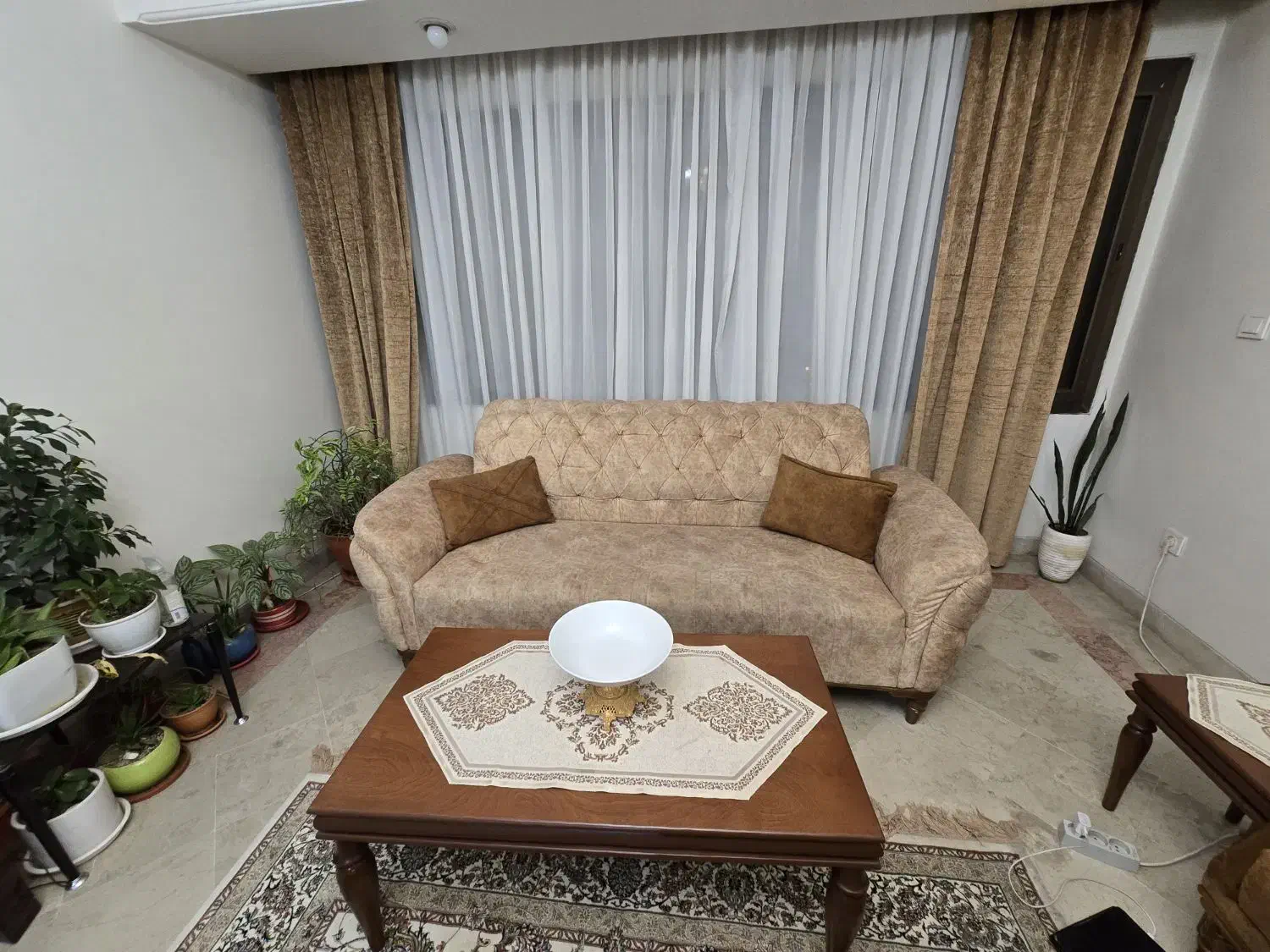 مبل و میز  نهار خوری ۶ نفره فوم سرد کاملا نو|مبلمان خانگی و میز عسلی|تهران, شهران شمالی|دیوار