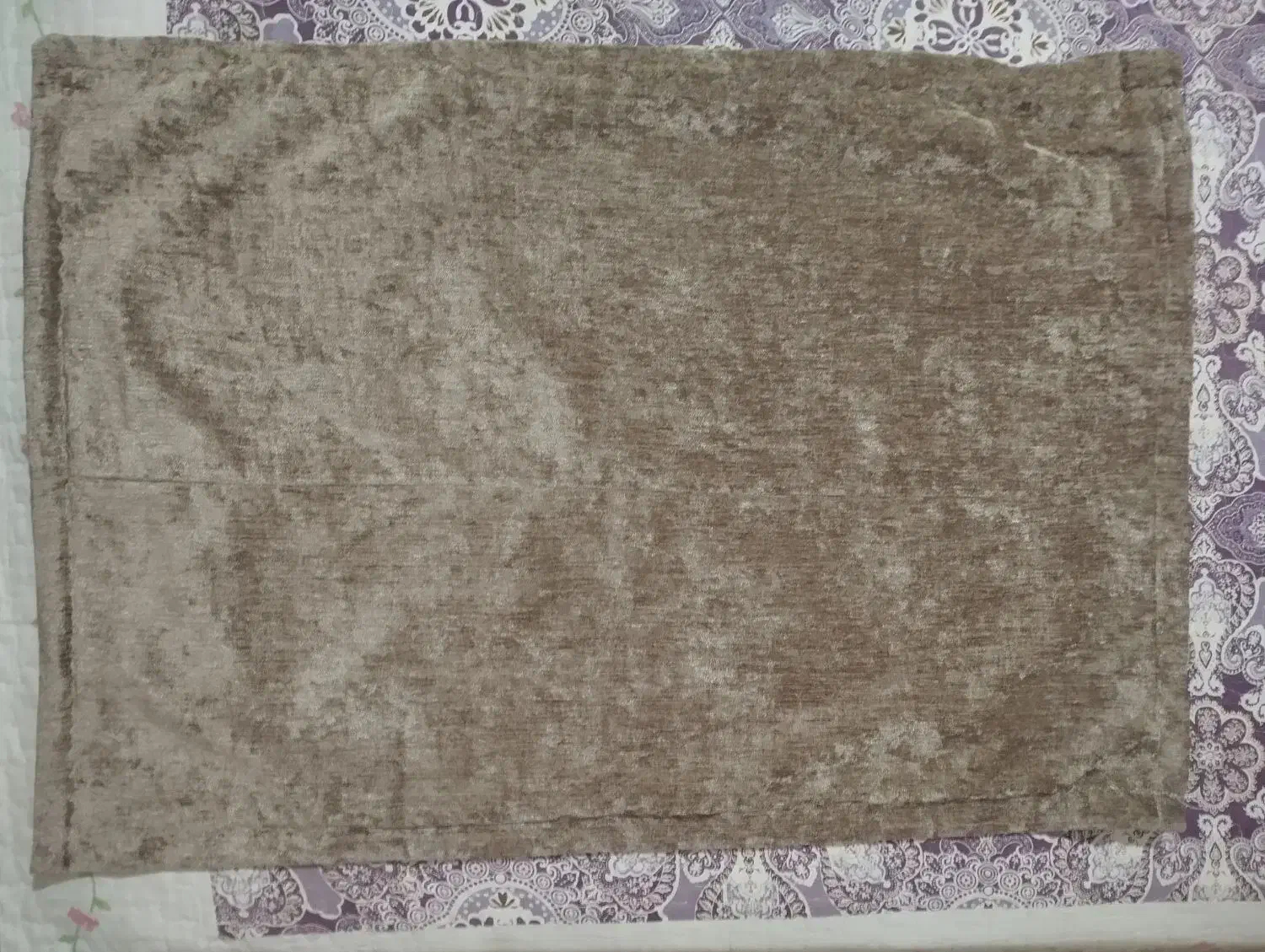 روبالشی|رختخواب، بالش، پتو|ساوه, |دیوار