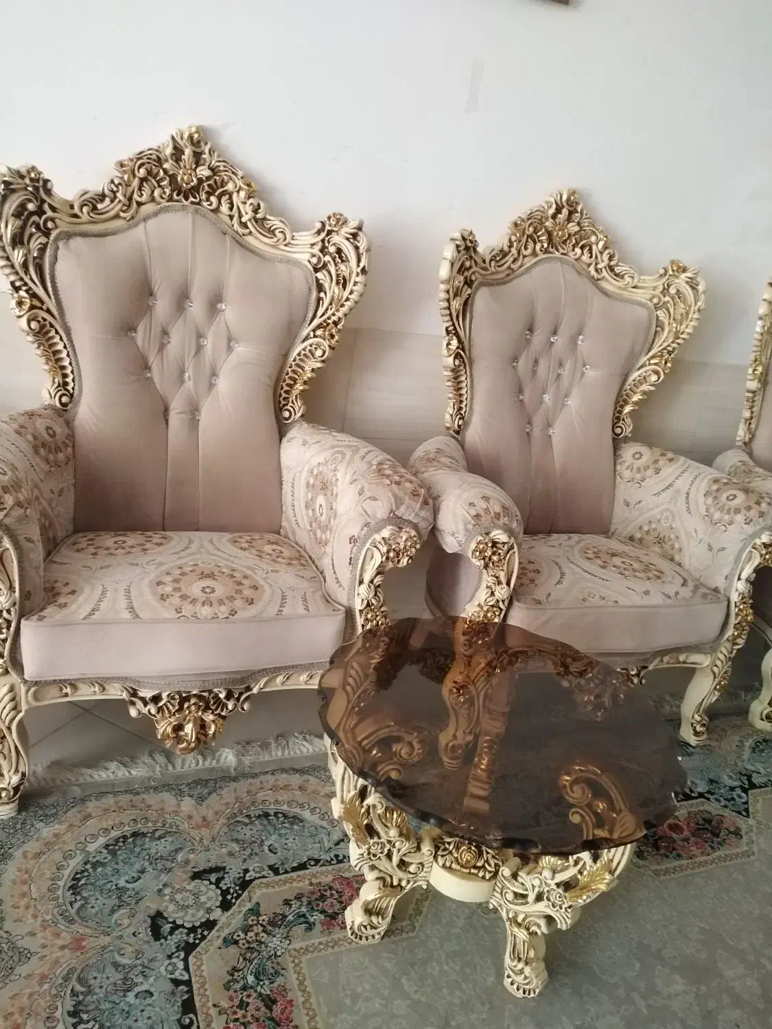 مبل سلطنتی ۹نفره|مبلمان خانگی و میز عسلی|شیراز, میانرود|دیوار