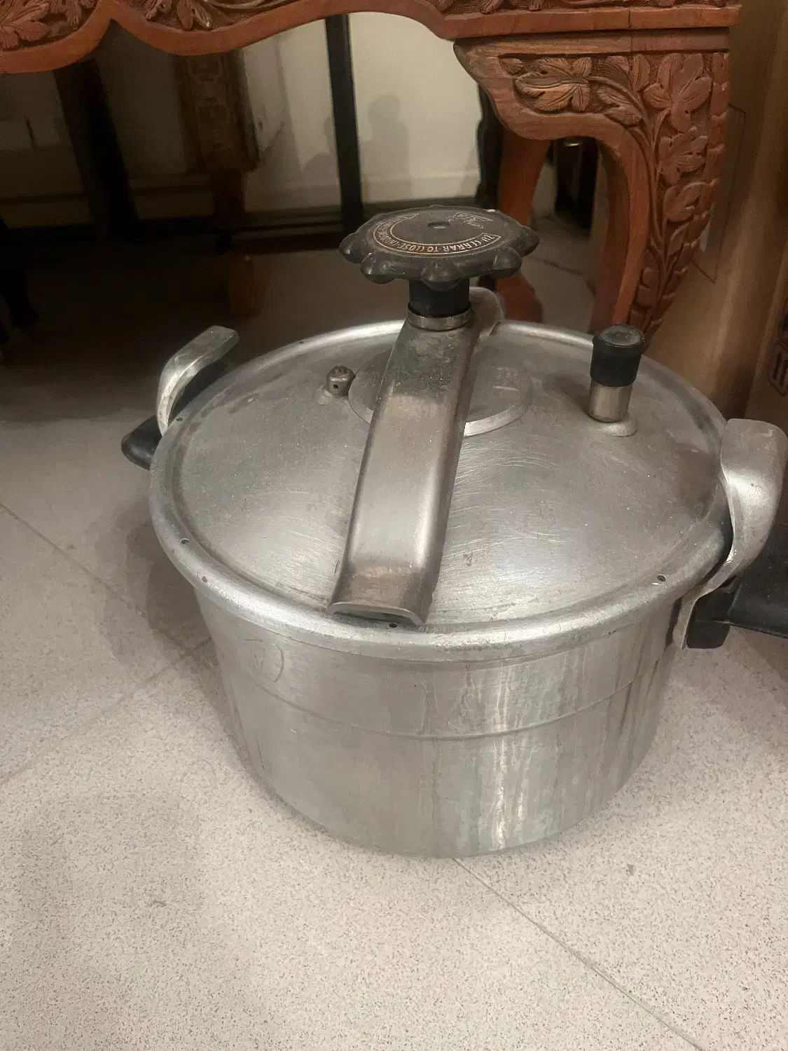 مخلوط کن‌ آبمیوه گیری و...|کلکسیون اشیاء عتیقه|رشت, منظریه|دیوار