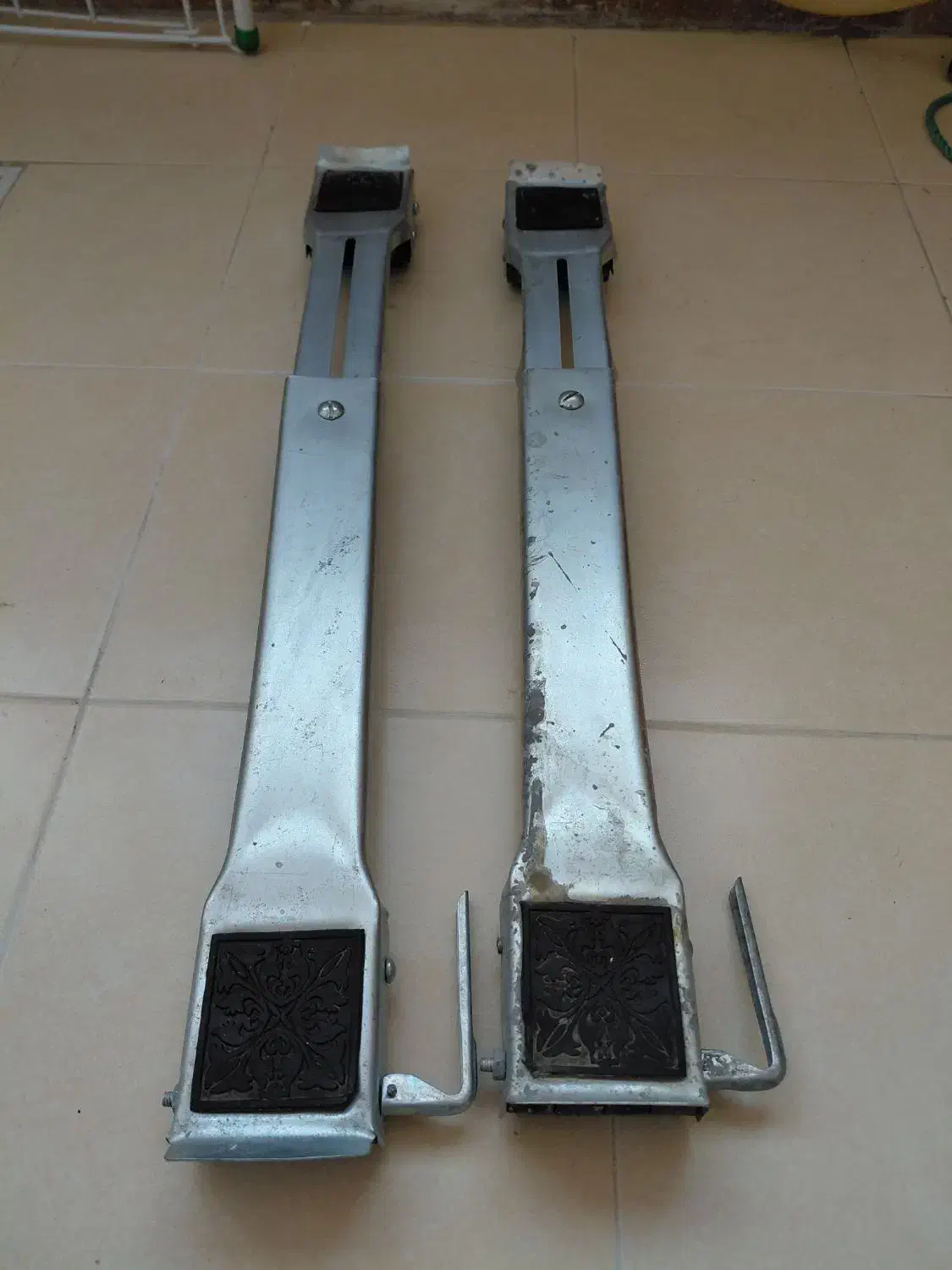 پایه زیر یخچالی|سایر لوازم برقی|گرگان, |دیوار