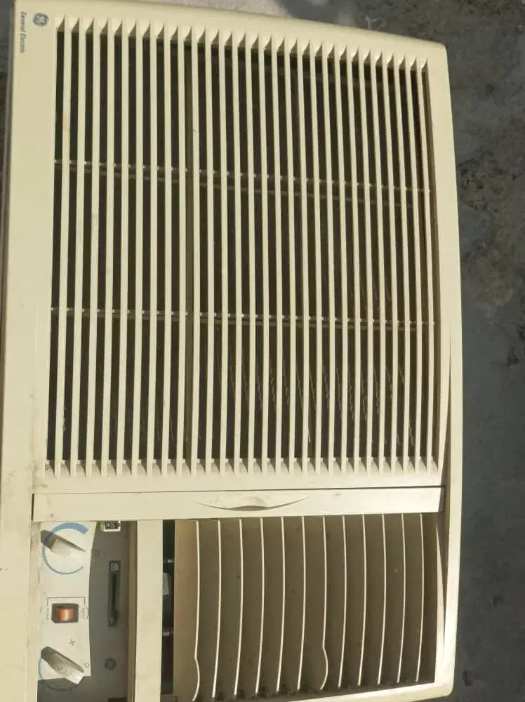 کولر گازی پنجره‌ای 24000 موتور سنگین در حد نو|کولر گازی و فن‌کوئل|دهدشت, |دیوار