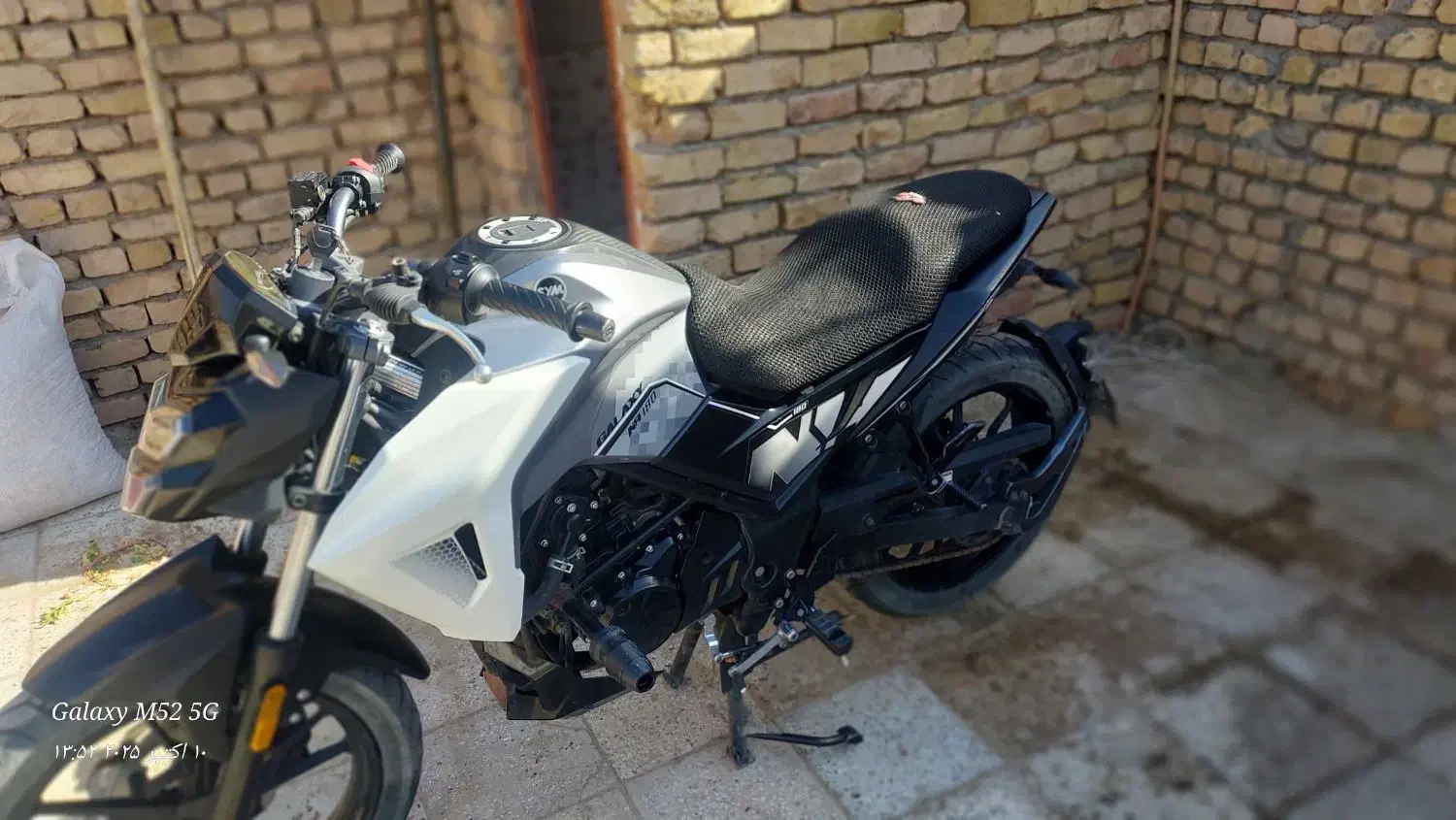 گلکسی na ۱۸۰ مدل ۴۰۱|موتورسیکلت|بردسکن, |دیوار