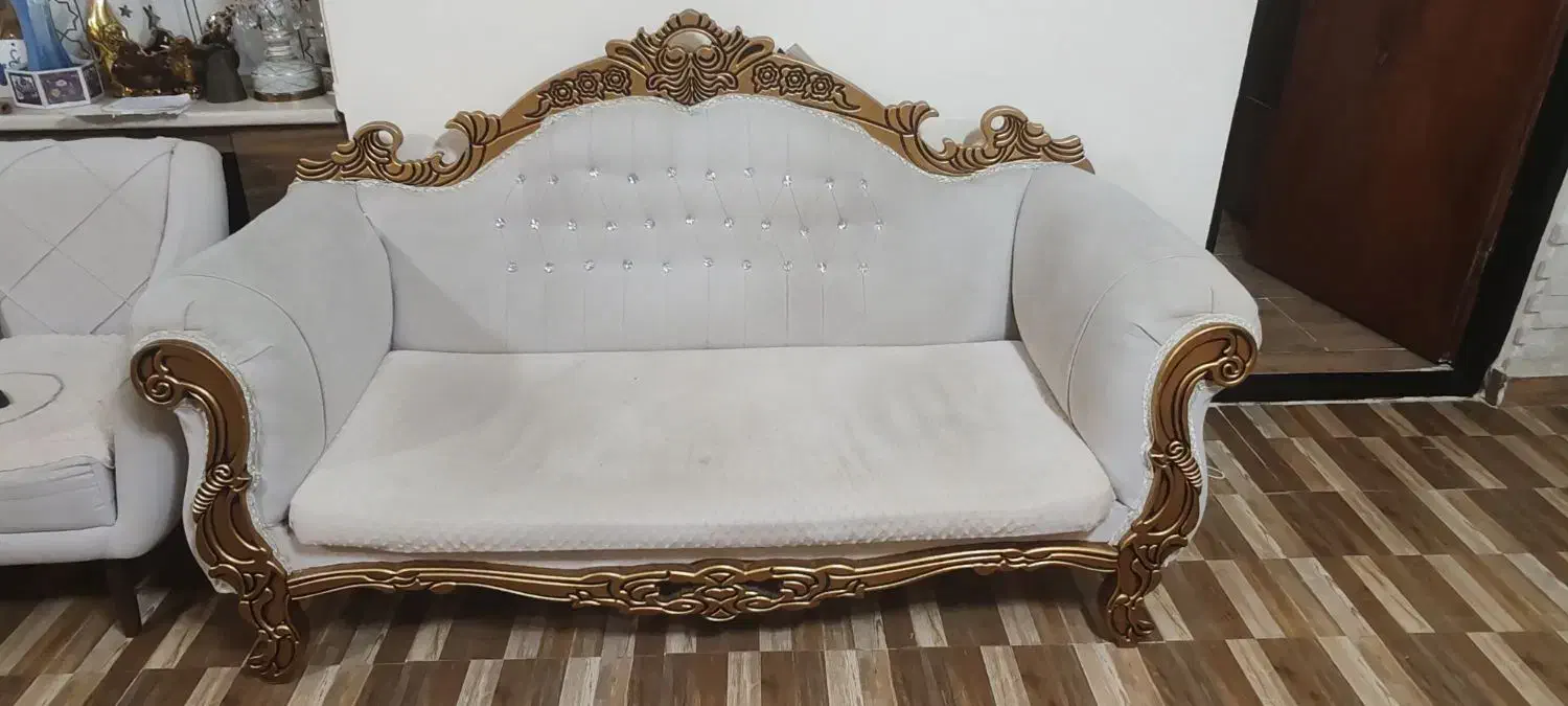 مبل سلطنتی|مبلمان خانگی و میز عسلی|تالش, هشتپر|دیوار