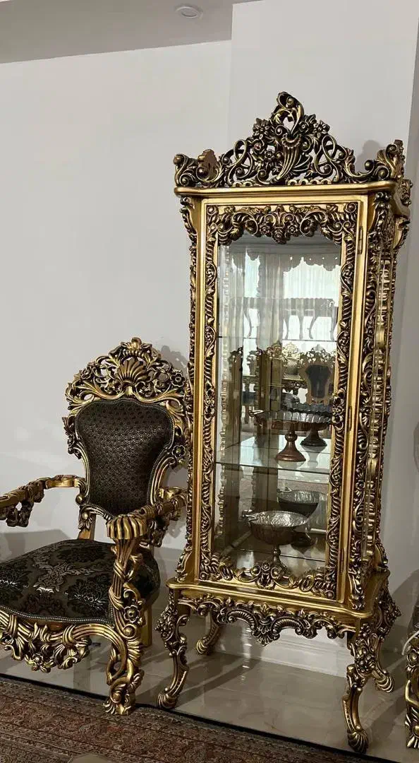 میز نهار خوری وساعت|میز و صندلی غذاخوری|بم, |دیوار