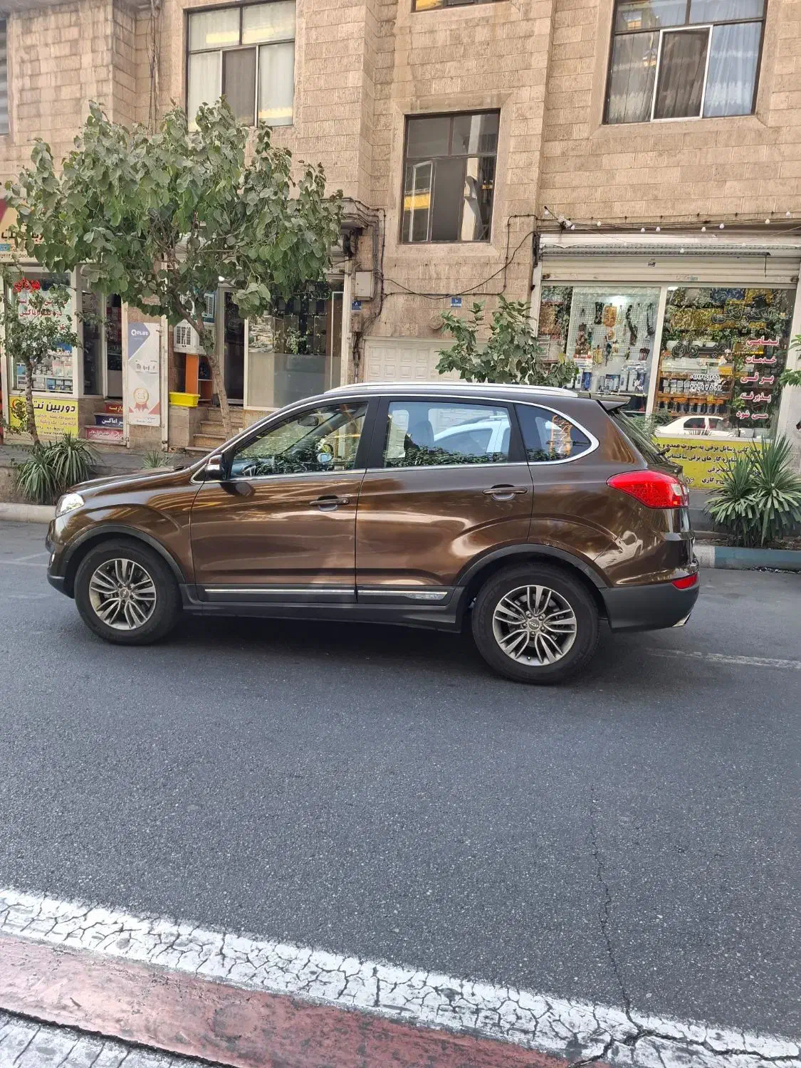 تیگو 5 لاکچری، فول، بدون رنگ، سند دست اول، سالم|خودرو سواری و وانت|تهران, صادقیه|دیوار